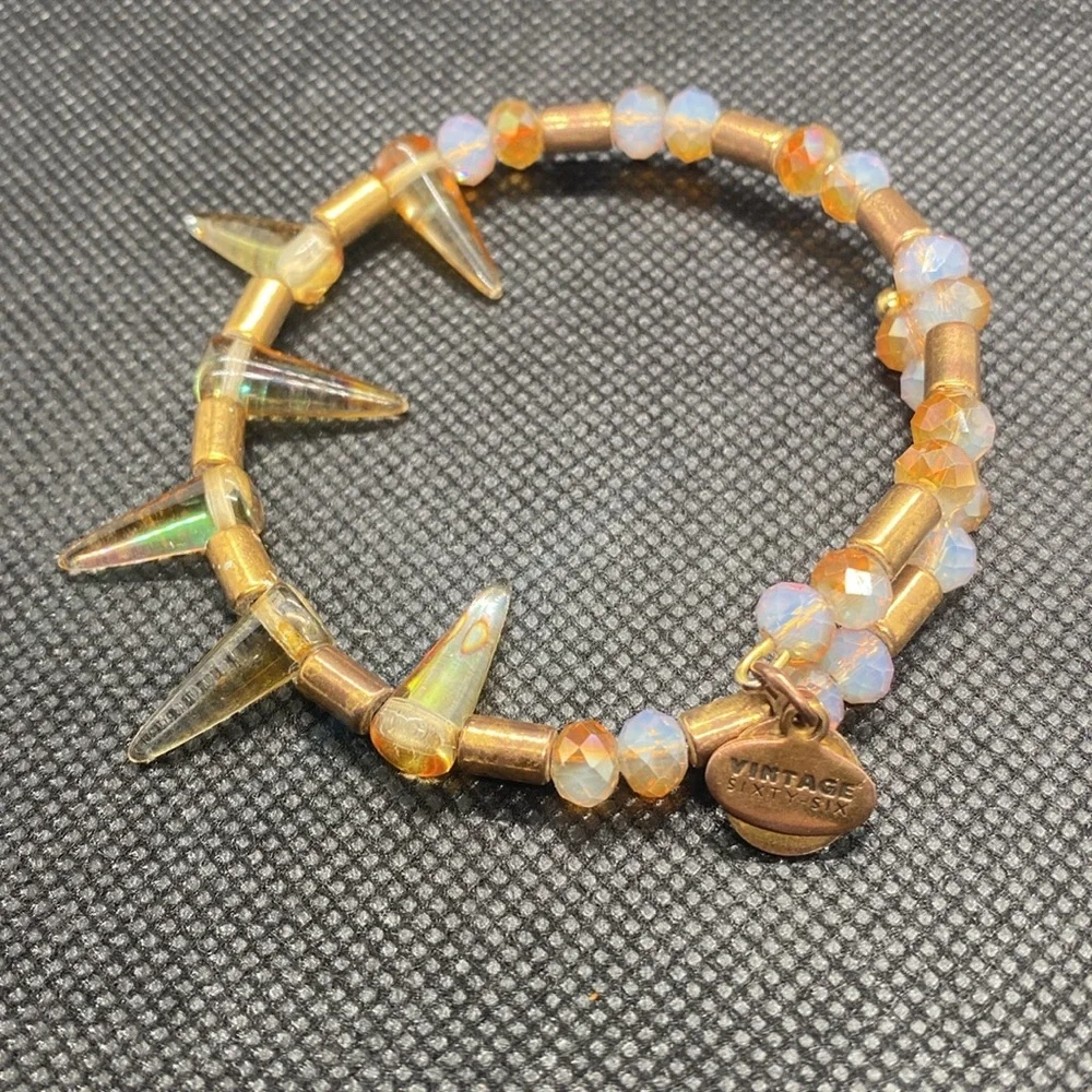 Alex and Ani Vintage 66 Beaded Depths of The Wild Spike Wrap/Good Condition - Picture 3 of 4